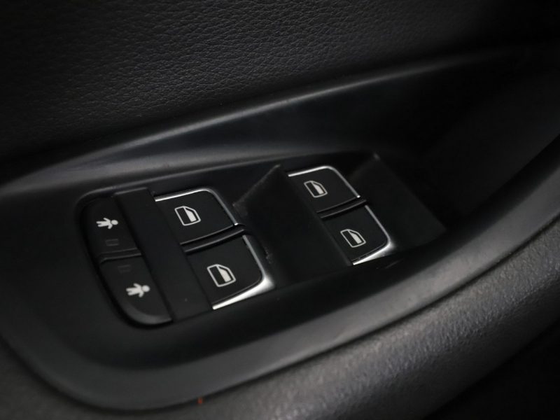 Audi A6 Automat skóra xenon navi klima auto (4 strefy) gtrzane fotele czujniki C7 (2011-)