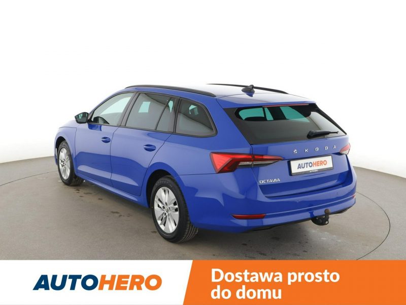 Škoda Octavia Ambition automat 150KM virtual navi PDC grzane fotele ACC LED climatro IV (2020-)