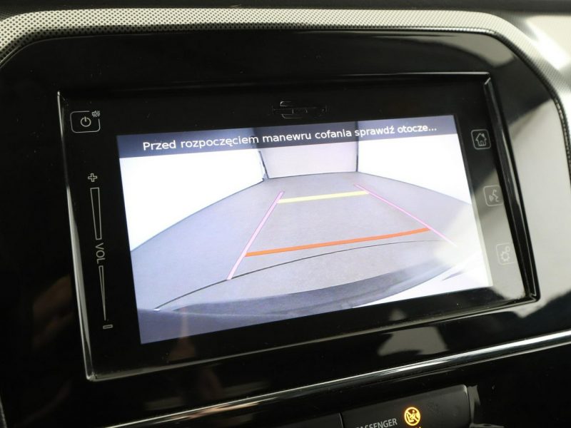Suzuki Vitara navi klima auto grzane fotele kamera czujniki parkowania półskóra II (2015-2019)