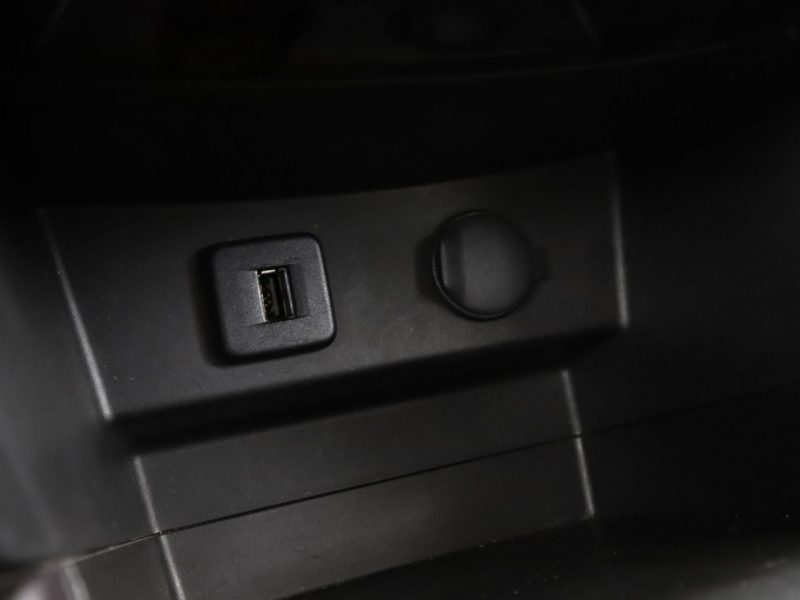 Suzuki Vitara navi klima auto grzane fotele kamera czujniki parkowania półskóra II (2015-2019)