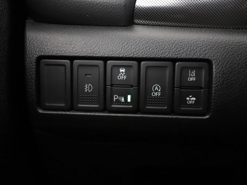 Suzuki Vitara navi klima auto grzane fotele kamera czujniki parkowania półskóra II (2015-2019)