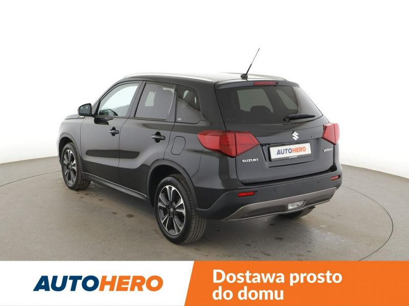 Suzuki Vitara navi klima auto grzane fotele kamera czujniki parkowania półskóra II (2015-2019)