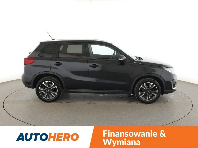 Suzuki Vitara navi klima auto grzane fotele kamera czujniki parkowania półskóra II (2015-2019)