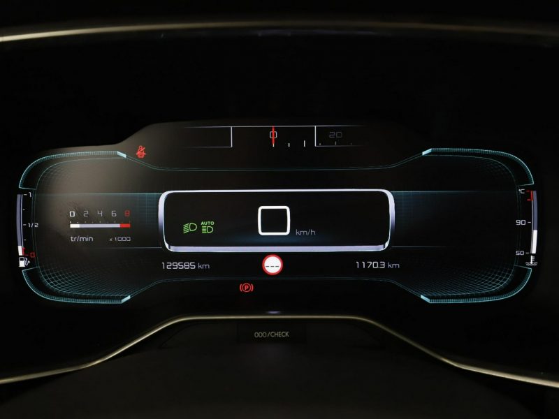 Citroen C5 Aircross 1.2T Business Plus Nawigacja Aktywny Tempomat Asystenci Kamera PDC LED