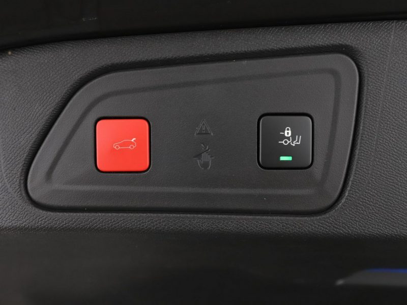 Citroen C5 Aircross 1.2T Business Plus Nawigacja Aktywny Tempomat Asystenci Kamera PDC LED