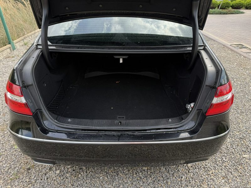 Mercedes E 300 12r. 3.0 V6 diesel z Niemiec bezwypadkowy W212 (2009-)