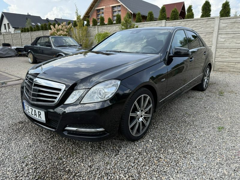 Mercedes E 300 12r. 3.0 V6 diesel z Niemiec bezwypadkowy W212 (2009-)