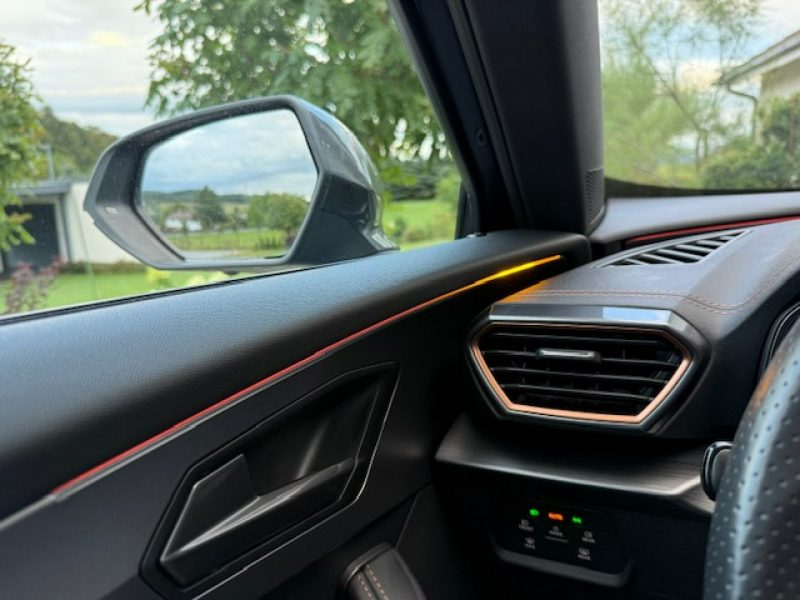 Cupra Formentor BLISY, KAMERA, NAVI SMART, OŚWIETLENIE AMBIENTE, NOWE AUTO