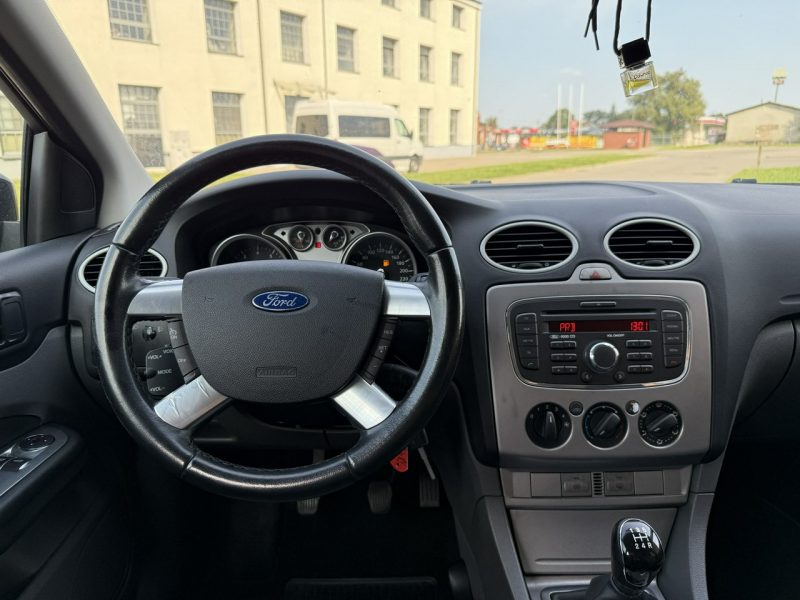 Ford Focus Ford Focus Lift 1.6B 2010r Klimatyzacja Alufelgi Serwis Zarejestrowany Mk2 (2004-2011)