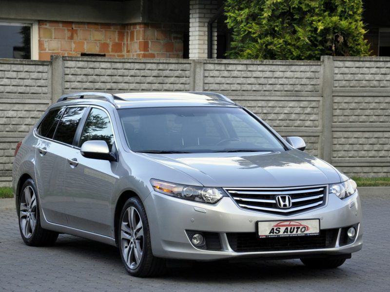 Honda Accord Tourer 2.2i-DTEC 150KM Executive/Xenon/Szyber/Skóra/Serwis/USB VIII (2008-)