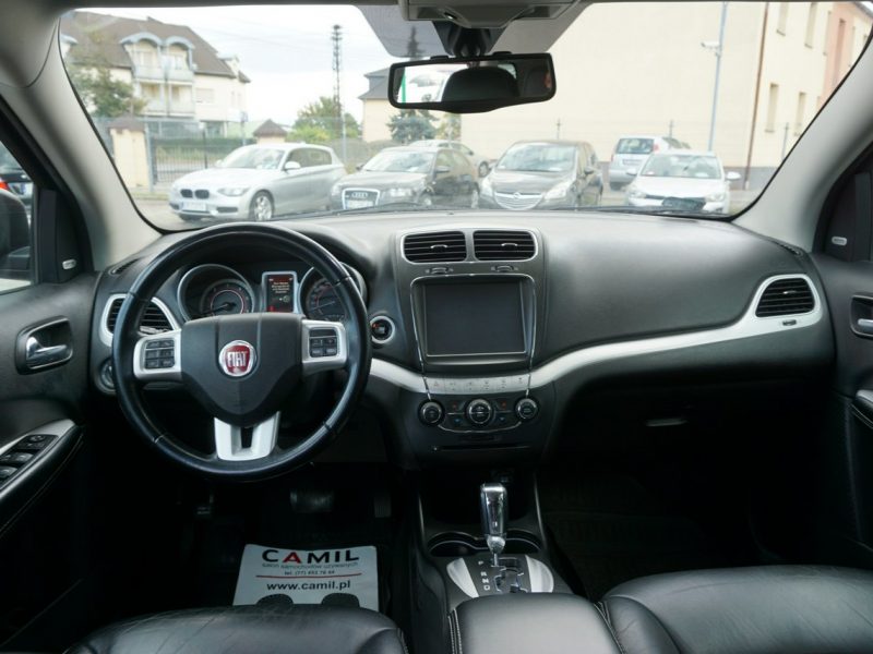Fiat Freemont polski salon, crossover klasy wyższej. I rej. grudzień 2015 r.