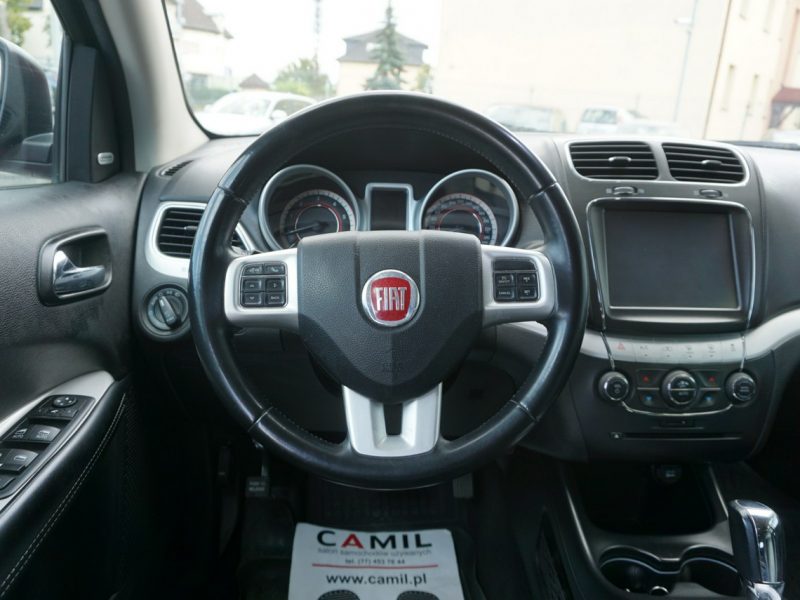 Fiat Freemont polski salon, crossover klasy wyższej. I rej. grudzień 2015 r.