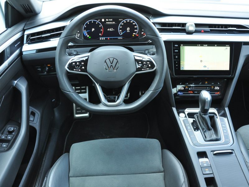 Volkswagen Arteon 2.0TSI 190KM DSG R-Line Kamery360 El.Klapa AppConnect SalonPL Gwar.