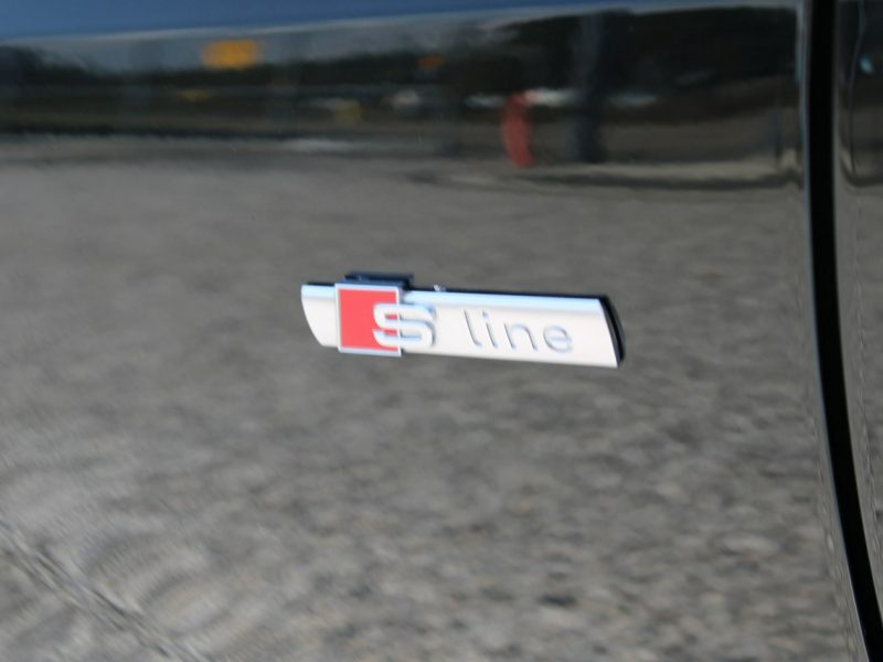 Audi A4 S-Line Quattro Skóra Grzana kanapa SalonPL B9 (2015-)