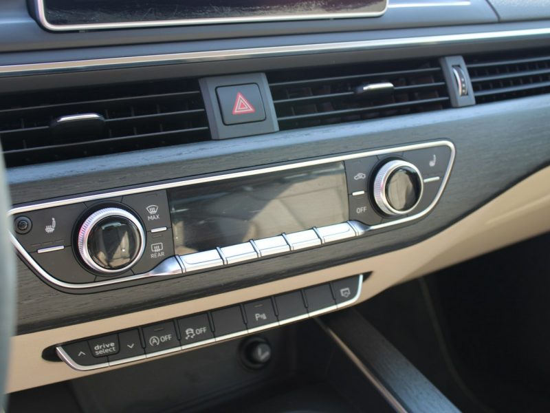 Audi A4 S-Line Quattro Skóra Grzana kanapa SalonPL B9 (2015-)