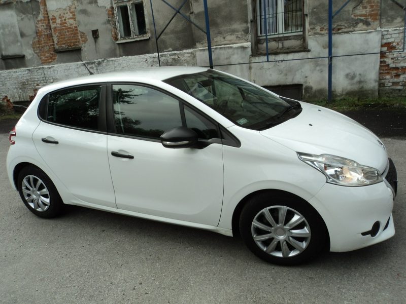 Peugeot 208 sprzedam peugeota 208 1.4 HDI I (2012-2019)