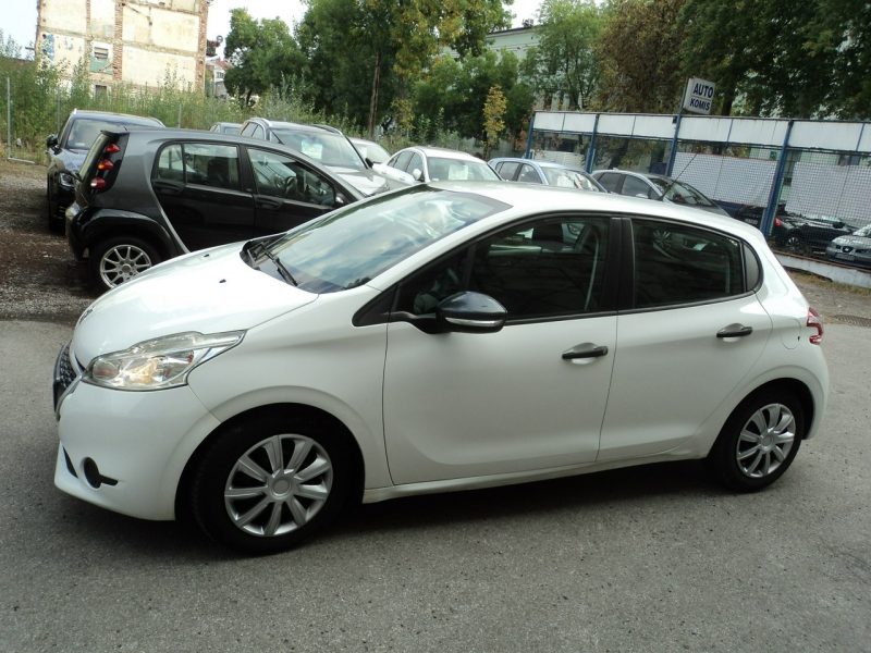 Peugeot 208 sprzedam peugeota 208 1.4 HDI I (2012-2019)