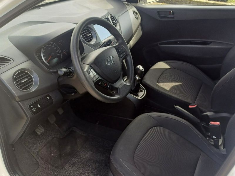 Hyundai i10 1.0 Benzyna 67KM Nawigacja Klimatronic II (2013-)
