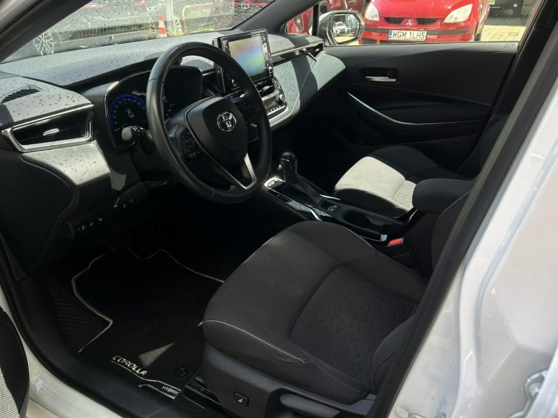 Toyota Corolla 1.8 Hybrid COMFORT TECH, salon Polska, gwarancja, FV23% Seria E16 (2012-)