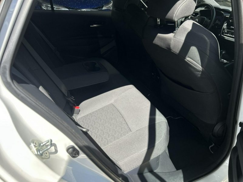 Toyota Corolla 1.8 Hybrid COMFORT TECH, salon Polska, gwarancja, FV23% Seria E16 (2012-)