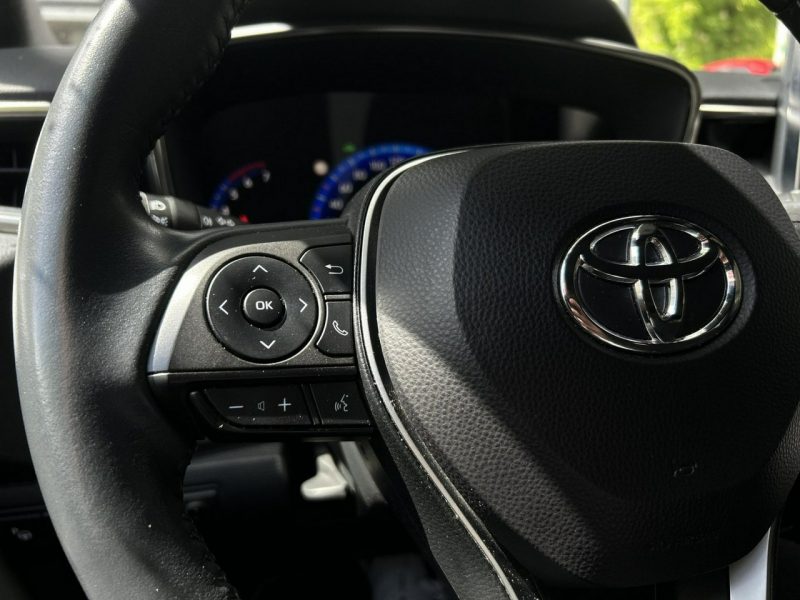 Toyota Corolla 1.8 Hybrid COMFORT TECH, salon Polska, gwarancja, FV23% Seria E16 (2012-)