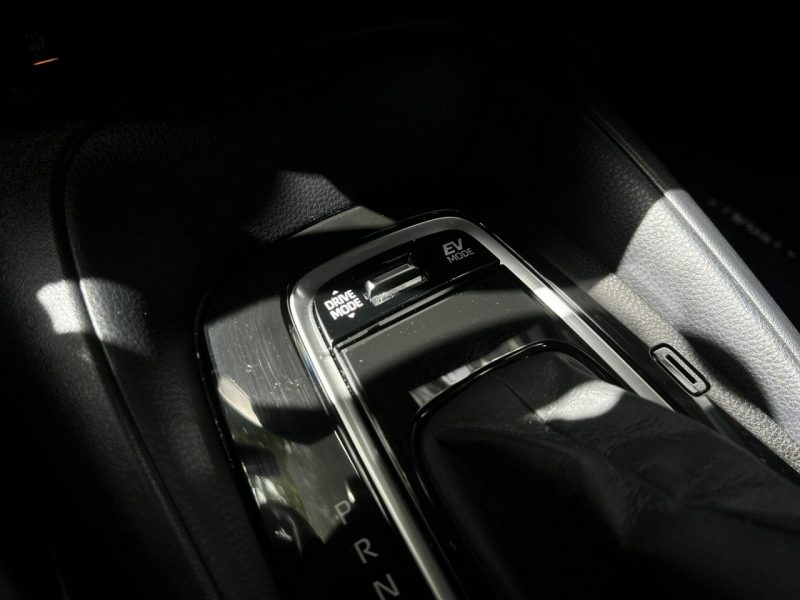 Toyota Corolla 1.8 Hybrid COMFORT TECH, salon Polska, gwarancja, FV23% Seria E16 (2012-)