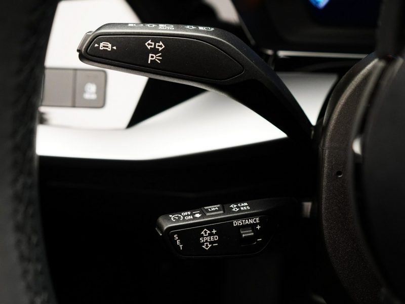 Audi A3 35TFSI 150 KM Stronic Smartphone interface Kamera Tempomat Ambiente 8Y