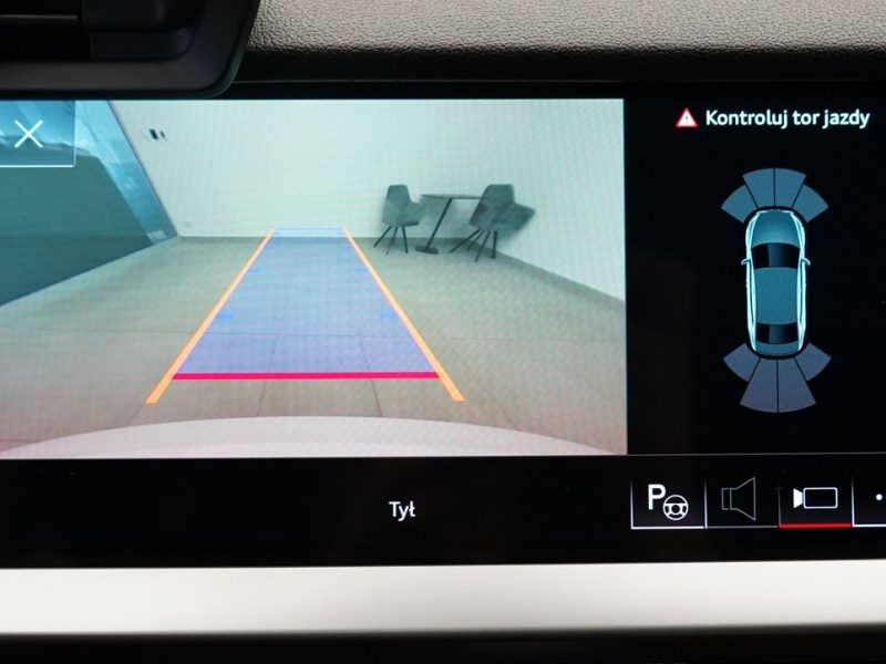 Audi A3 35TFSI 150 KM Stronic Smartphone interface Kamera Tempomat Ambiente 8Y