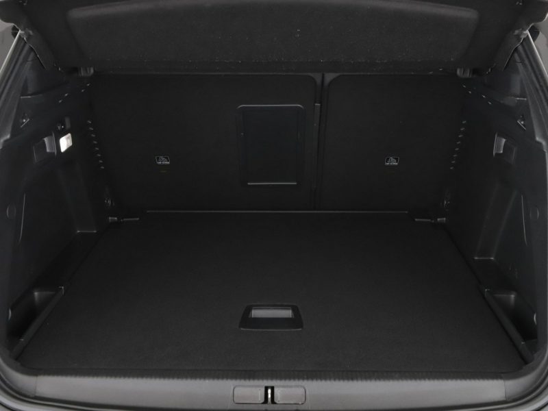 Peugeot 3008 II (2016-)