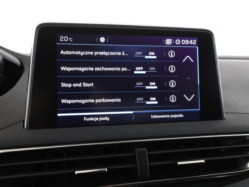 Peugeot 3008 II (2016-)