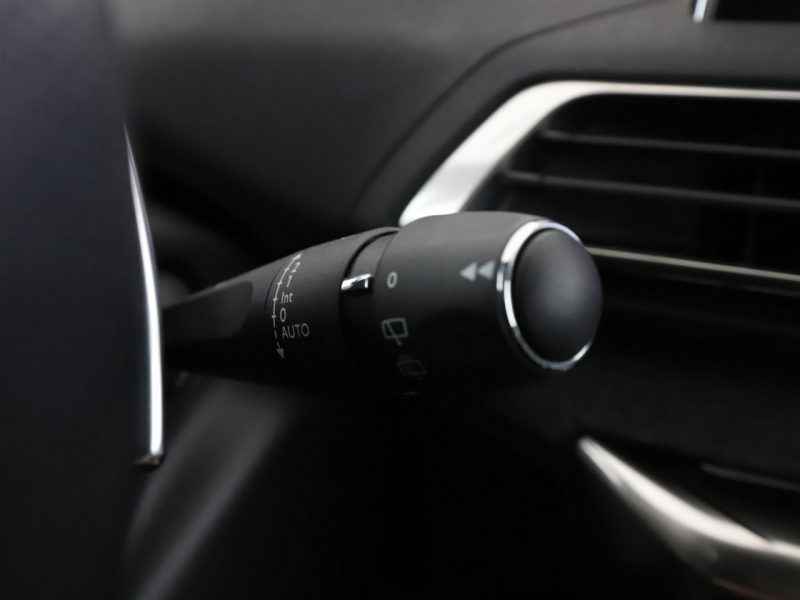 Peugeot 3008 II (2016-)