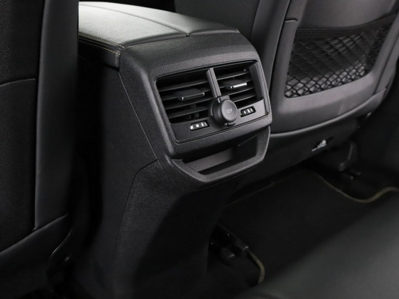 Peugeot 3008 II (2016-)