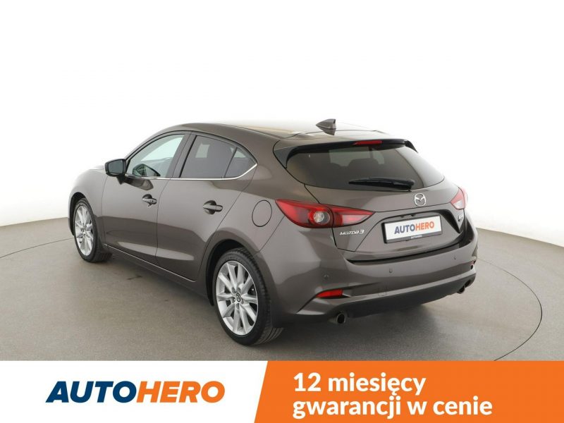 Mazda 3 klima auto tempomat kamera cofania czujniki grzane fotele nav blth III (2013-)