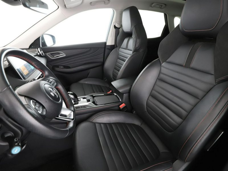 MG HS Luxury automat skóra navi kamera360 panorama grzane fotele ACC