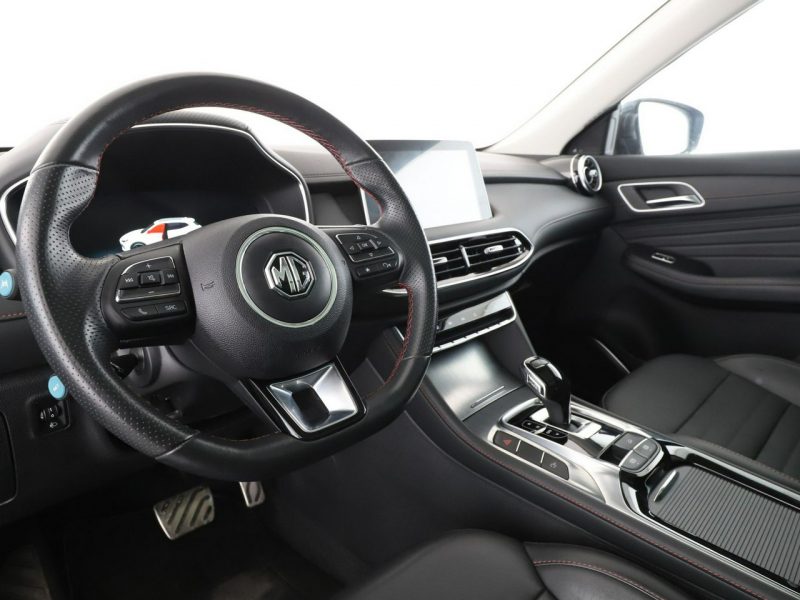 MG HS Luxury automat skóra navi kamera360 panorama grzane fotele ACC