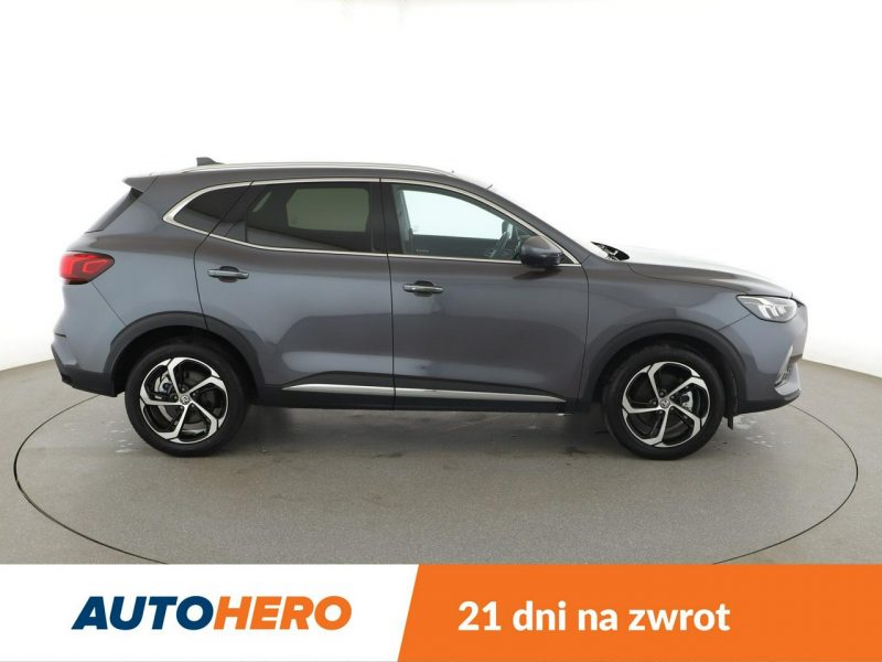 MG HS Luxury automat skóra navi kamera360 panorama grzane fotele ACC