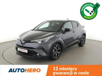 Toyota C-HR niski przebieg navi grzane fotele ACC Bluetooth