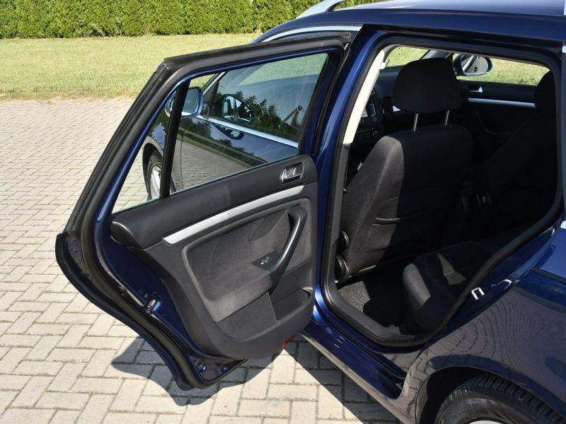 Volkswagen Golf 2,0tdi DUDKI11 Navigacja.Automat.Alcantara.Klimatr 2 str.Tempomat.OKAZ VI (2008-2012)