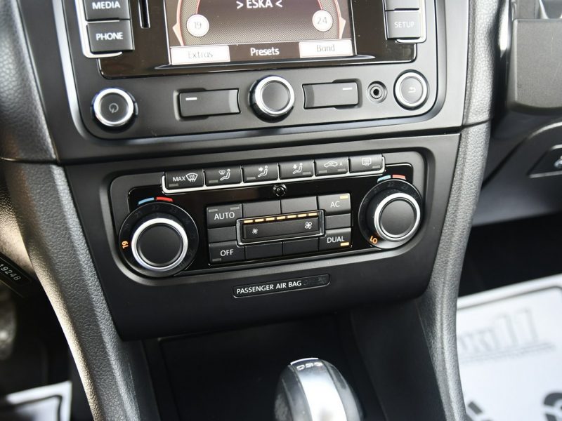 Volkswagen Golf 2,0tdi DUDKI11 Navigacja.Automat.Alcantara.Klimatr 2 str.Tempomat.OKAZ VI (2008-2012)