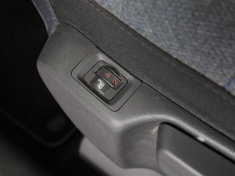 Citroen C3 Aircross lift navi klima auto LED kamera cofania HUD grzane fotele