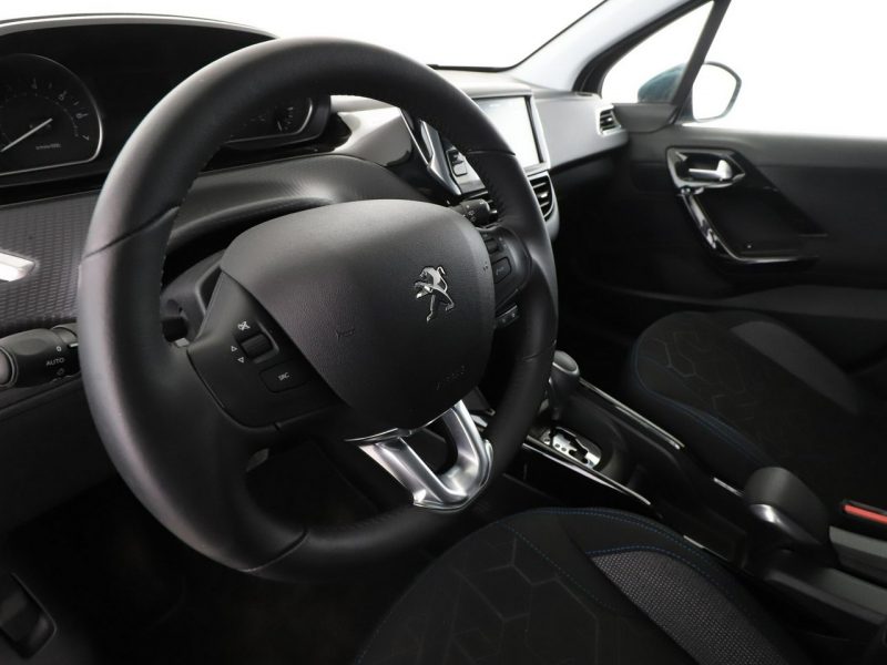 Peugeot 2008 LED, Navi, Aut.klima, Tempomat, Bluetooth II (2019-)