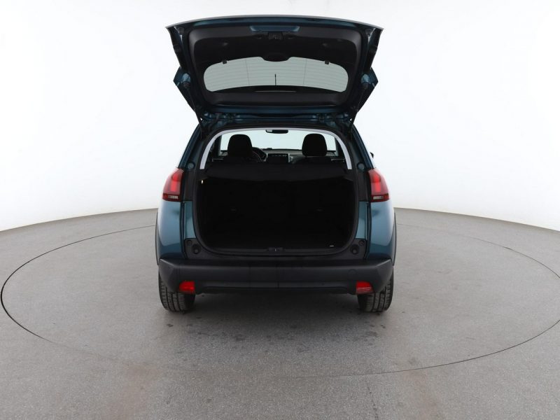Peugeot 2008 LED, Navi, Aut.klima, Tempomat, Bluetooth II (2019-)