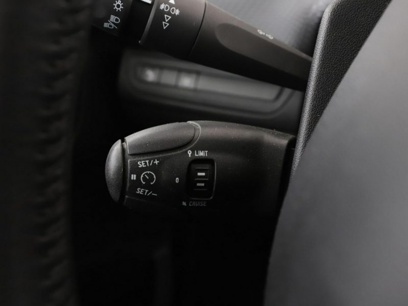Peugeot 2008 LED, Navi, Aut.klima, Tempomat, Bluetooth II (2019-)