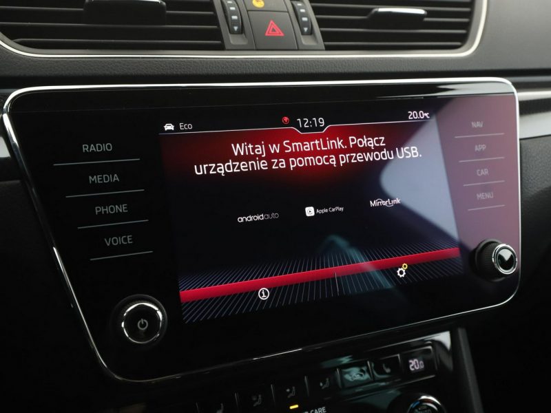Škoda Superb automat 4x4 acantara bi-xenon PDC ACC grzane fotele navi bluetooth III (2015-2023)