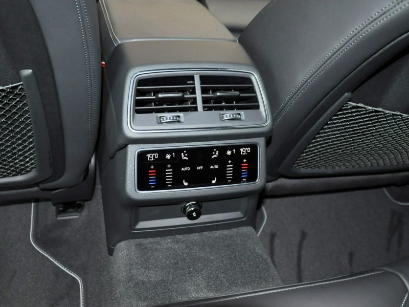 Audi A7 50TDI Quattro Sline Virtual MatrixLaser TempomatACC Hak HeadUp Webasto 4G9 (2018-)