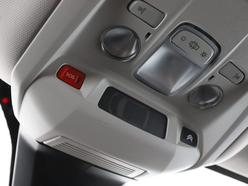Citroen C5 Aircross 1.5 Blue-HDi FEEL Klimatronik Tempomat Nawigacja Indukcja Kamera LED