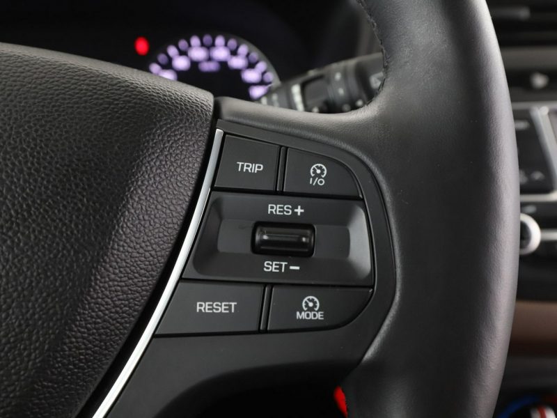 Hyundai i20 Xcellence automat 150KM navi PDC climatronic grzane fotele tempomat II (2014-2020)