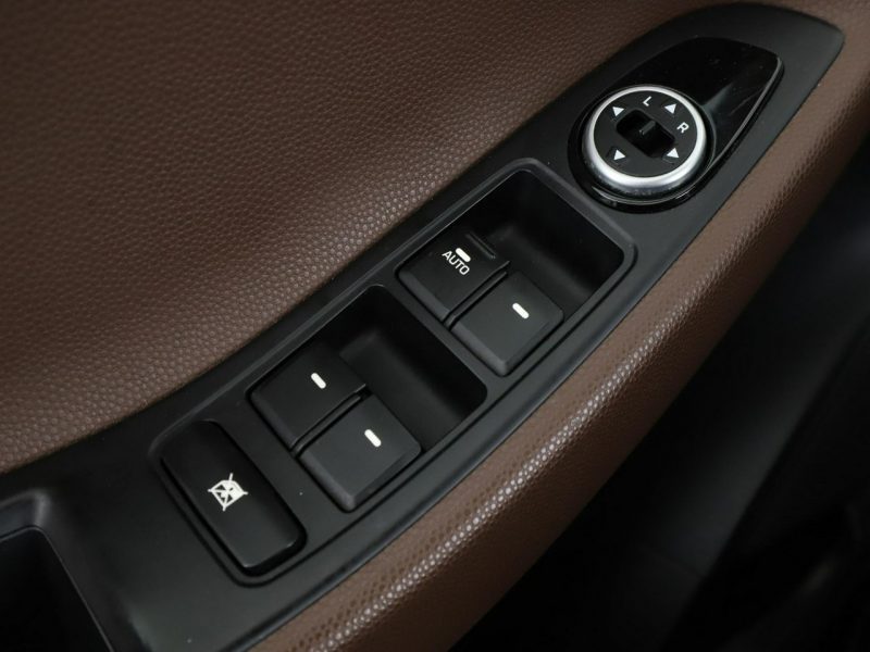 Hyundai i20 Xcellence automat 150KM navi PDC climatronic grzane fotele tempomat II (2014-2020)
