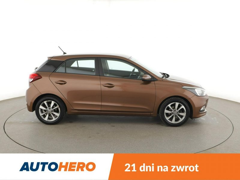 Hyundai i20 Xcellence automat 150KM navi PDC climatronic grzane fotele tempomat II (2014-2020)