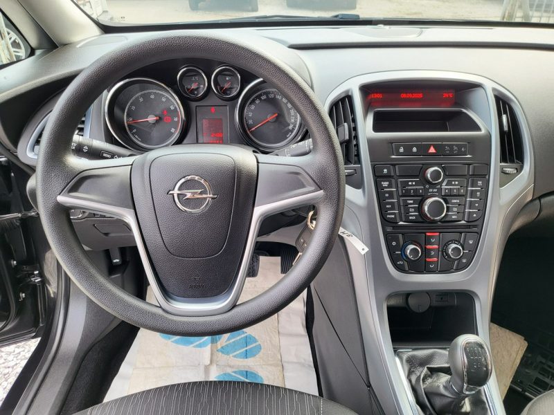 Opel Astra 1.4 Bezwypadek 100% Przebieg 119 Tyś km ASO Gwarancja Zapraszamy !!! J (2009-2019)